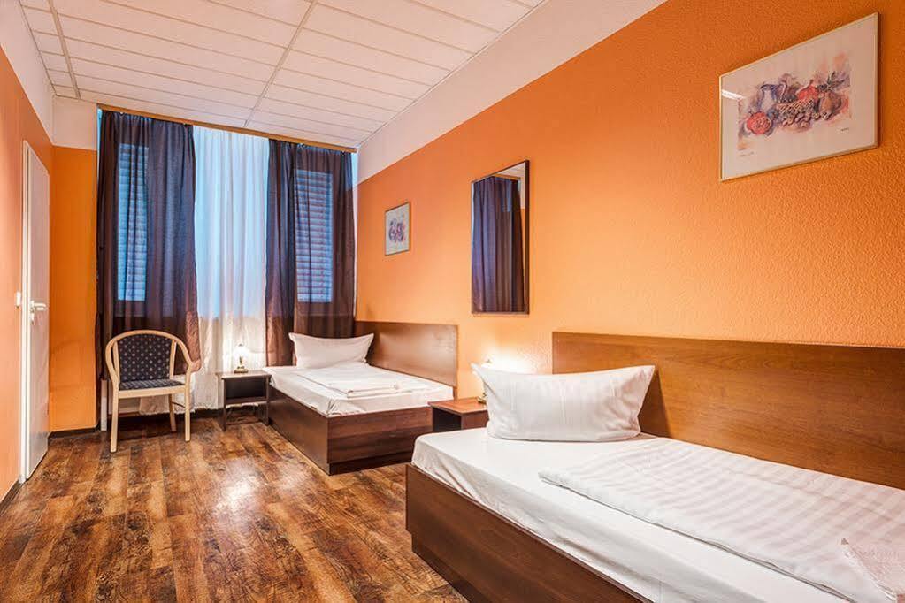 Hotel Arrival Berlim